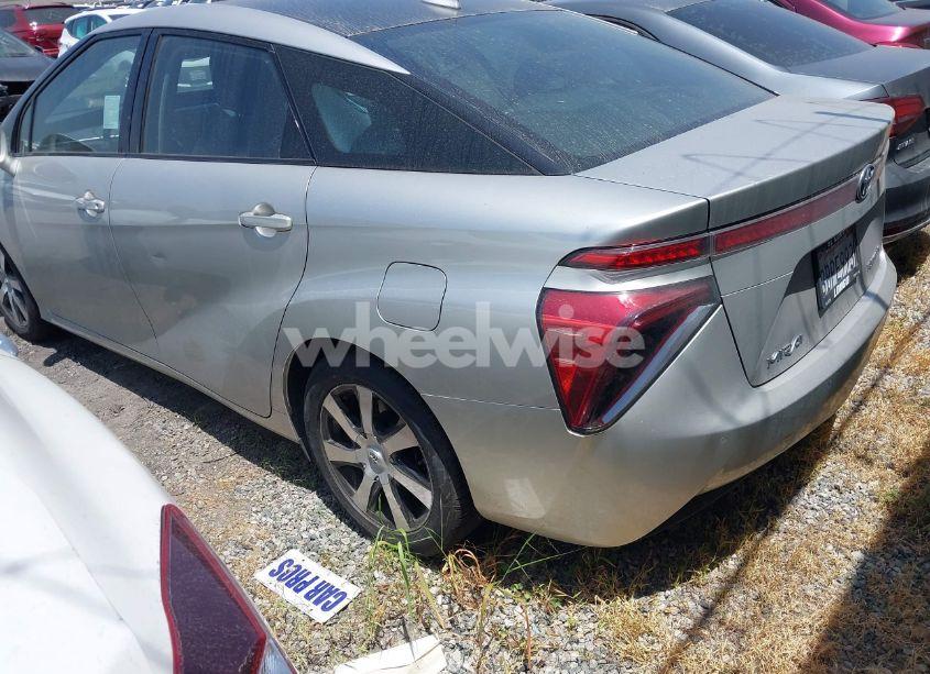 Photo 3 of 2017 Toyota Mirai (VIN JTDBVRBD4HA003262)