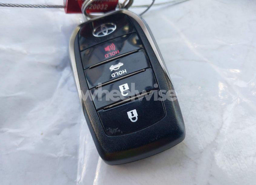 Photo 11 of 2017 Toyota Mirai (VIN JTDBVRBD9HA001989)