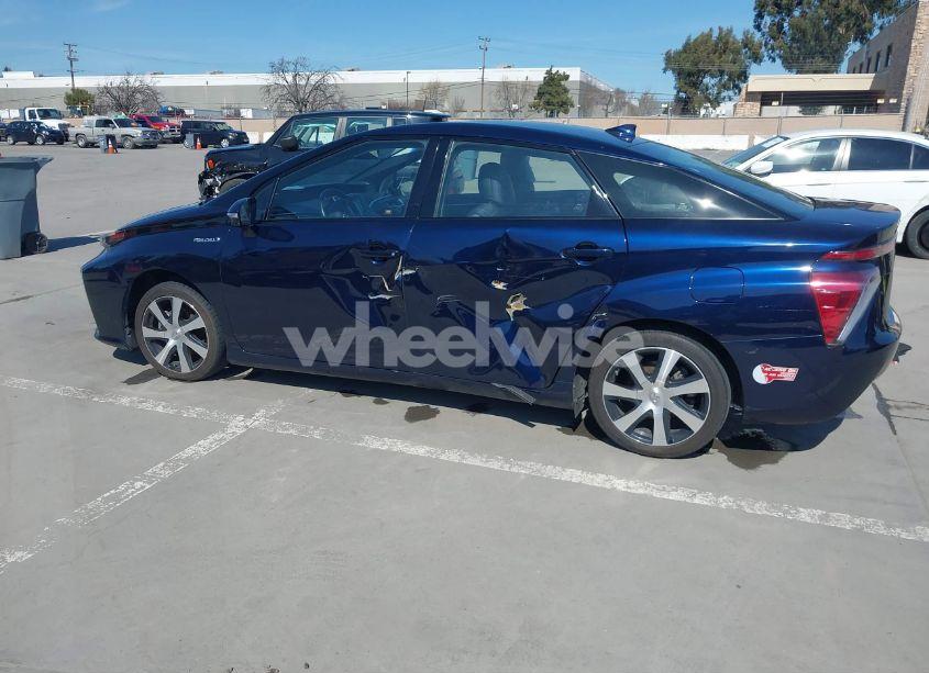 Photo 14 of 2018 Toyota Mirai (VIN JTDBVRBDXJA004017)