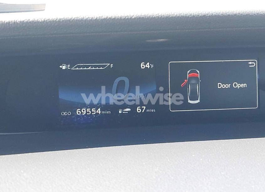 Photo 15 of 2018 Toyota Mirai (VIN JTDBVRBDXJA004017)