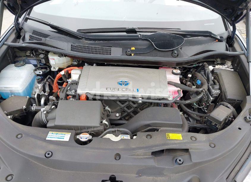 Photo 10 of 2020 Toyota Mirai (VIN JTDBVRBDXLA008183)