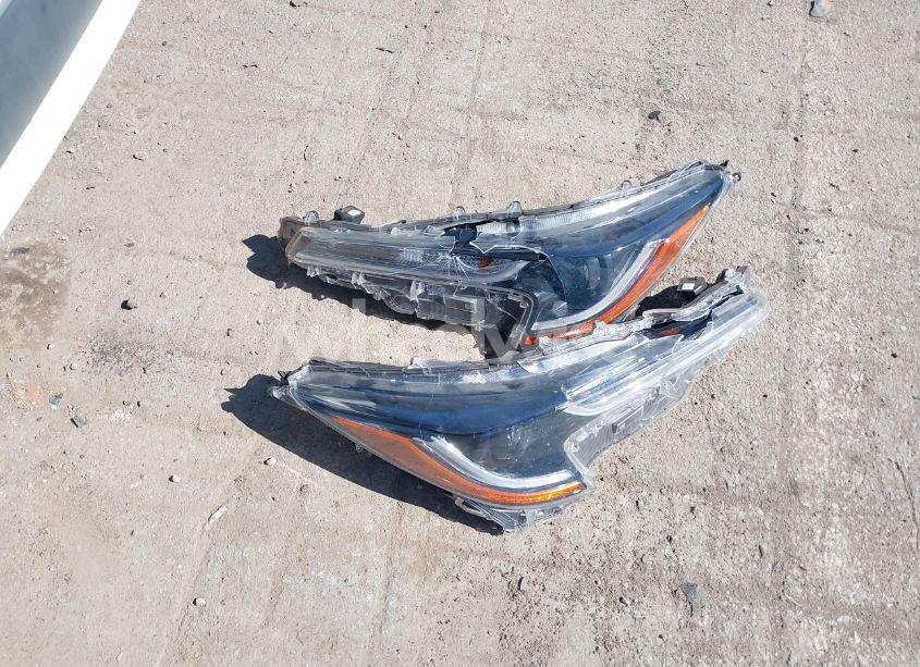 Photo 12 of 2020 Toyota Corolla L (VIN JTDDPRAE6LJ082763)