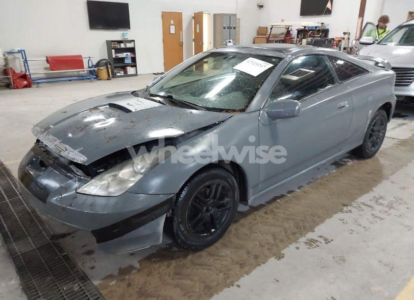 Photo 2 of 2000 Toyota Celica GT (VIN JTDDR32T1Y0065273)