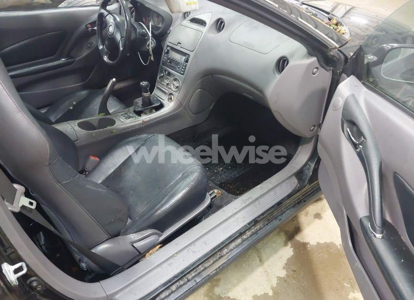 Photo 5 of 2000 Toyota Celica GTS (VIN JTDDY32T1Y0003665)