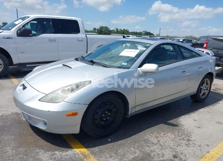 Photo 2 of 2000 Toyota Celica GTS (VIN JTDDY32T7Y0032720)