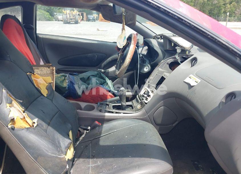 Photo 5 of 2000 Toyota Celica GTS (VIN JTDDY32T9Y0024439)