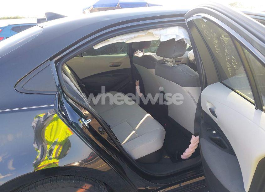 Photo 8 of 2022 Toyota Corolla HYBRID LE (VIN JTDEAMDE0NJ040788)