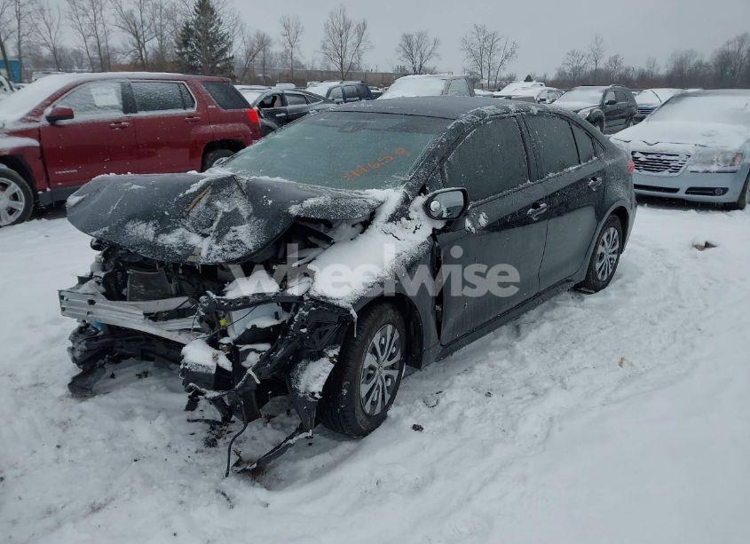 Photo 2 of 2022 Toyota Corolla HYBRID LE (VIN JTDEAMDE1NJ049659)