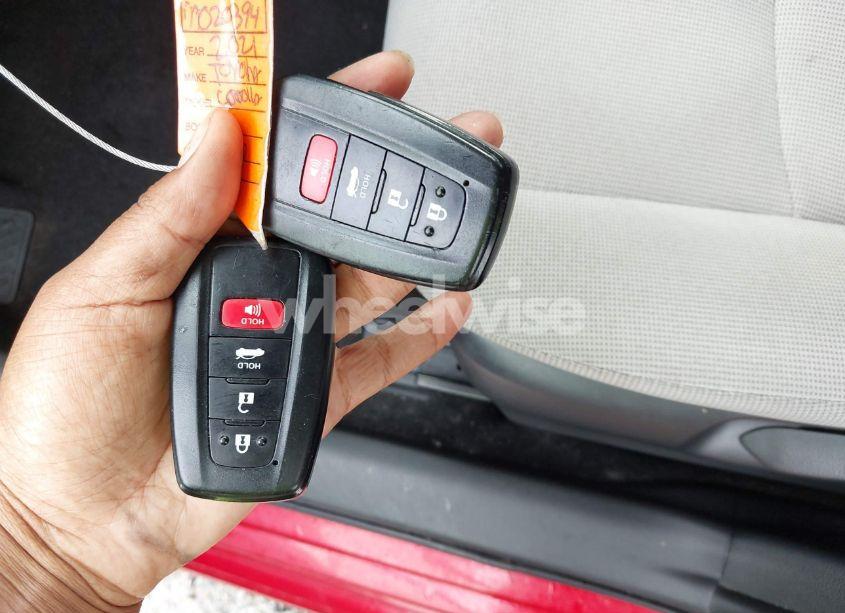 Photo 11 of 2021 Toyota Corolla HYBRID LE (VIN JTDEAMDE2MJ020394)