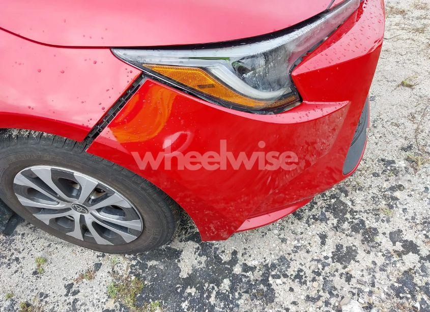 Photo 16 of 2021 Toyota Corolla HYBRID LE (VIN JTDEAMDE2MJ020394)