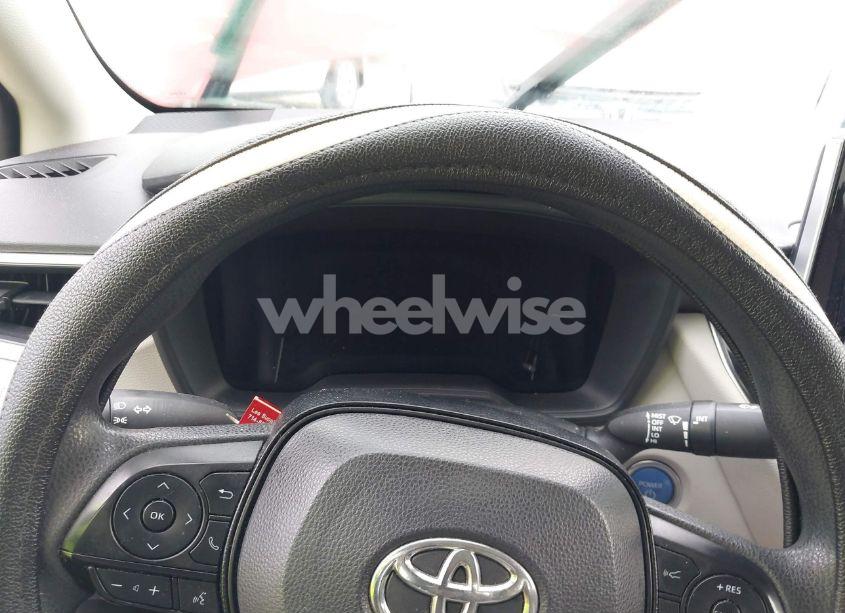 Photo 7 of 2021 Toyota Corolla HYBRID LE (VIN JTDEAMDE2MJ020394)