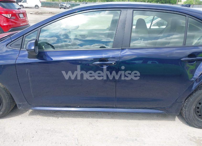 Photo 15 of 2022 Toyota Corolla HYBRID LE (VIN JTDEAMDE2NJ048374)