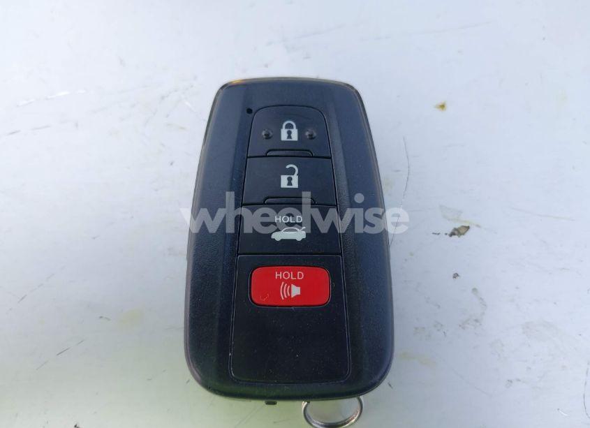 Photo 11 of 2022 Toyota Corolla HYBRID LE (VIN JTDEAMDE2NJ058743)