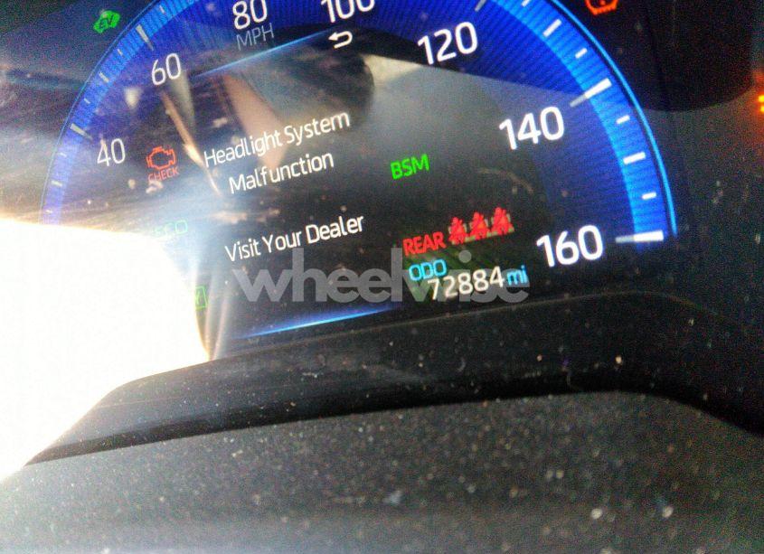 Photo 15 of 2021 Toyota Corolla HYBRID LE (VIN JTDEAMDE3MJ010599)