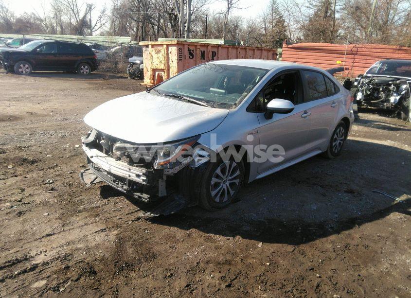 Photo 2 of 2021 Toyota Corolla HYBRID LE (VIN JTDEAMDE3MJ010599)