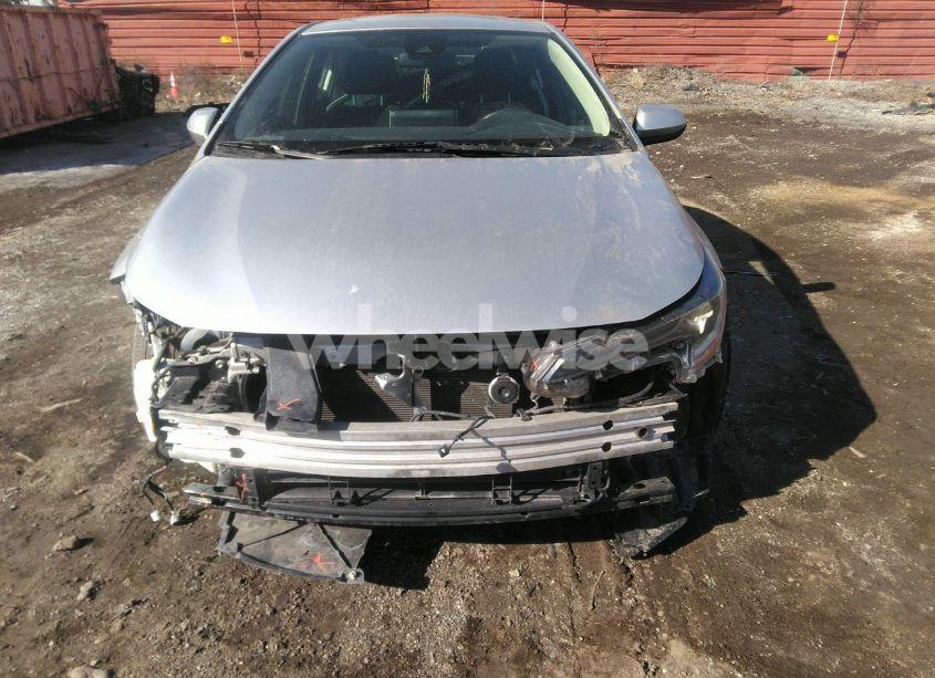 Photo 6 of 2021 Toyota Corolla HYBRID LE (VIN JTDEAMDE3MJ010599)