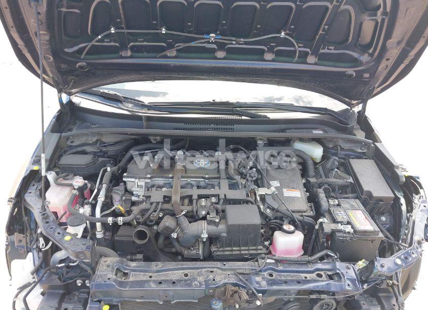 Photo 10 of 2021 Toyota Corolla HYBRID LE (VIN JTDEAMDE3MJ026964)