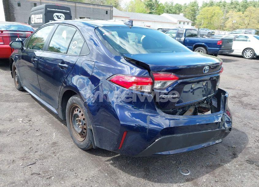 Photo 3 of 2021 Toyota Corolla HYBRID LE (VIN JTDEAMDE4MJ031901)