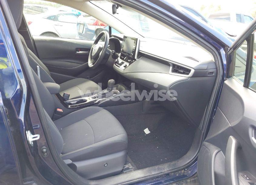 Photo 5 of 2021 Toyota Corolla HYBRID LE (VIN JTDEAMDE4MJ031901)