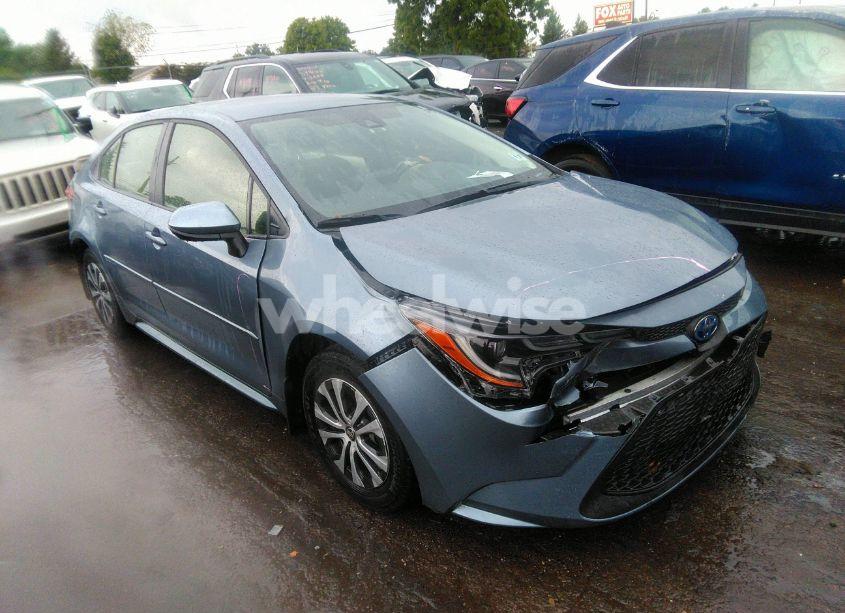 2022 Toyota Corolla HYBRID LE (VIN JTDEAMDE5N3007449) main photo