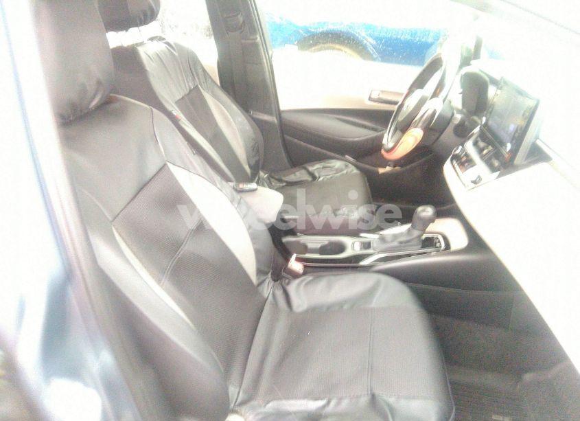 Photo 5 of 2022 Toyota Corolla HYBRID LE (VIN JTDEAMDE5N3007449)