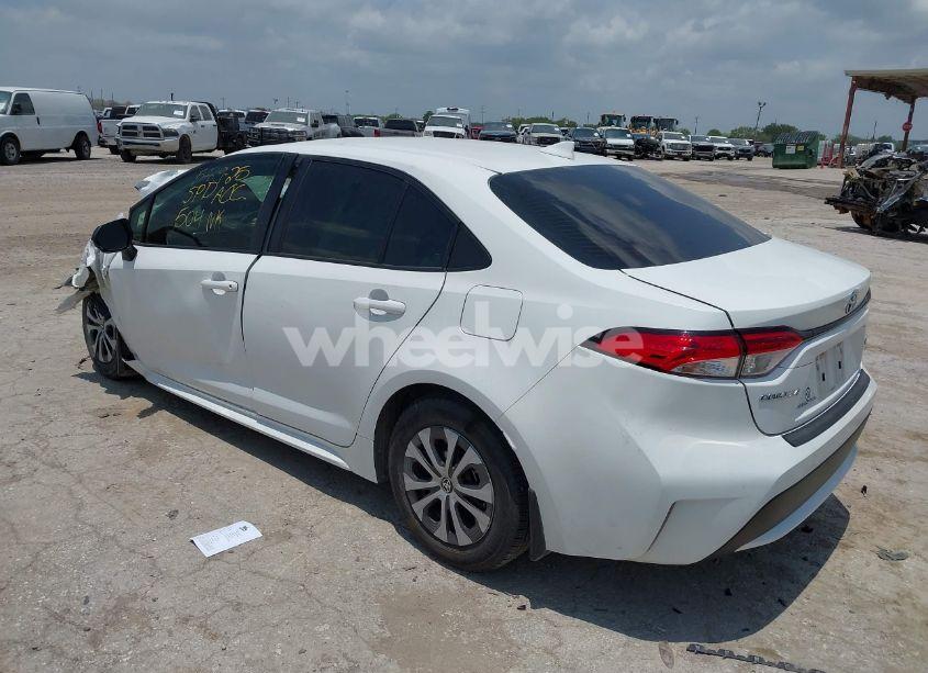 Photo 3 of 2022 Toyota Corolla HYBRID LE (VIN JTDEAMDE5NJ040057)