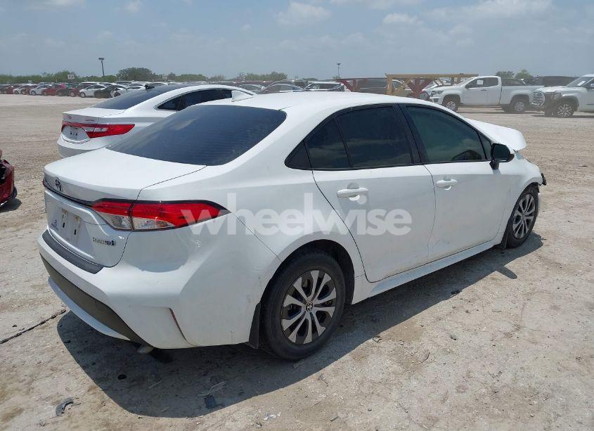 Photo 4 of 2022 Toyota Corolla HYBRID LE (VIN JTDEAMDE5NJ040057)