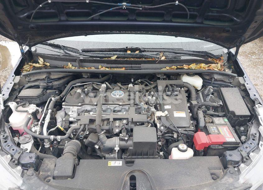 Photo 10 of 2021 Toyota Corolla HYBRID LE (VIN JTDEAMDE6MJ010838)