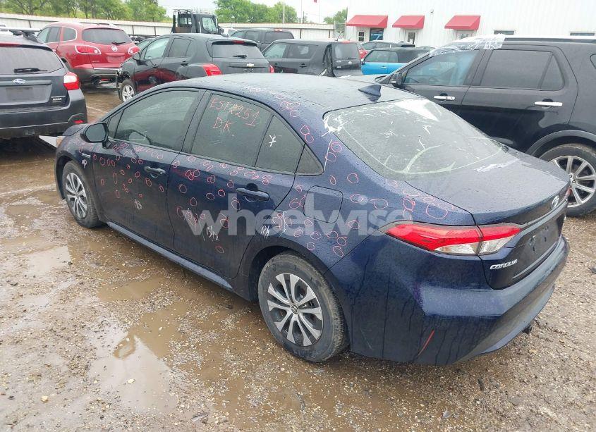 Photo 3 of 2021 Toyota Corolla HYBRID LE (VIN JTDEAMDE6MJ010838)