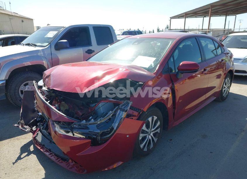 Photo 2 of 2022 Toyota Corolla HYBRID LE (VIN JTDEAMDE6NJ057045)