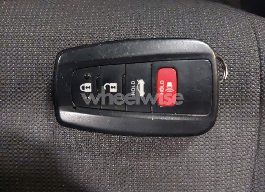 Photo 11 of 2022 Toyota Corolla HYBRID LE (VIN JTDEAMDE6NJ060284)