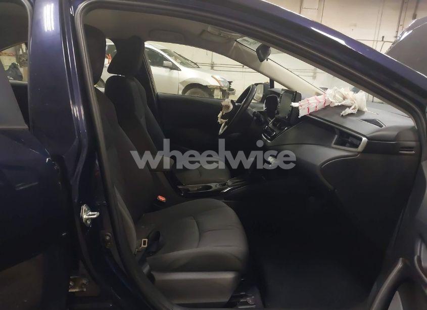 Photo 5 of 2022 Toyota Corolla HYBRID LE (VIN JTDEAMDE6NJ060284)