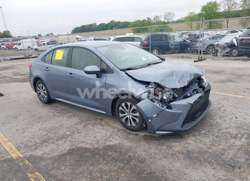 2022 Toyota Corolla HYBRID LE (VIN JTDEAMDE7NJ037256) main photo