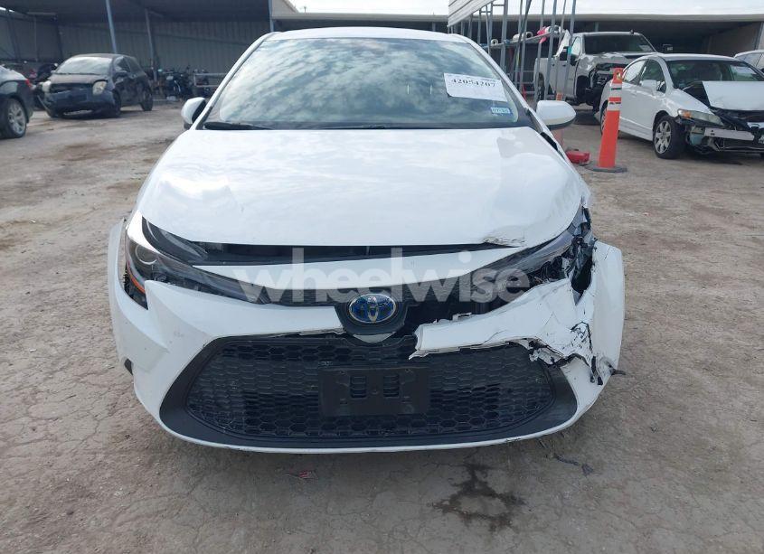 Photo 12 of 2022 Toyota Corolla HYBRID LE (VIN JTDEAMDE8NJ037587)