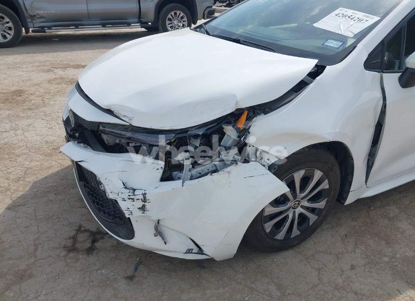 Photo 6 of 2022 Toyota Corolla HYBRID LE (VIN JTDEAMDE8NJ037587)