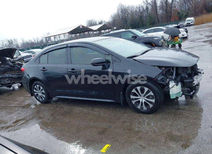 Photo 14 of 2022 Toyota Corolla HYBRID LE (VIN JTDEAMDE8NJ059962)