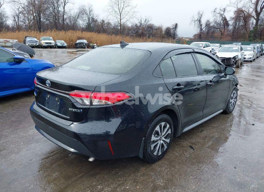 Photo 4 of 2022 Toyota Corolla HYBRID LE (VIN JTDEAMDE8NJ059962)