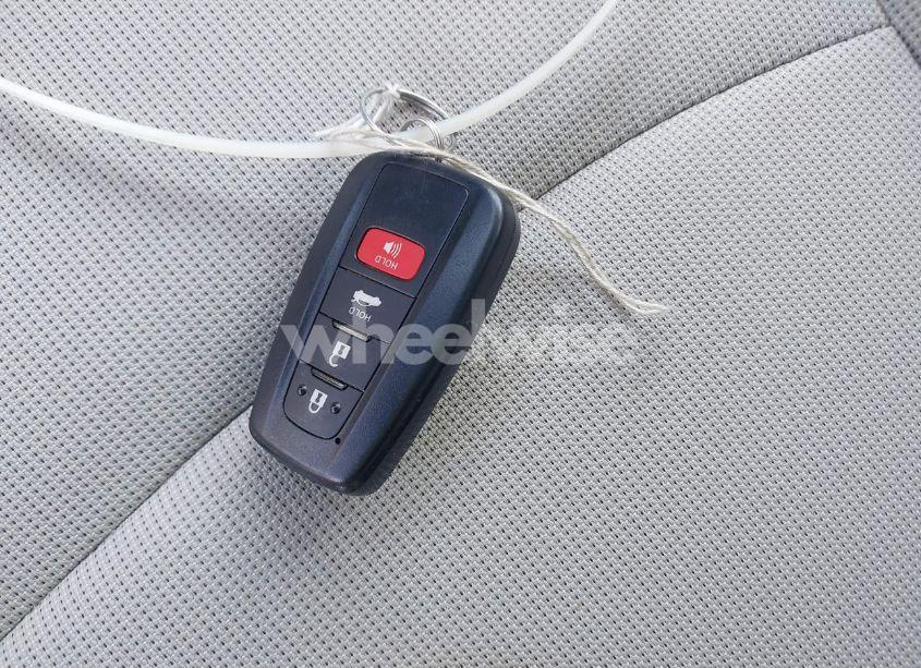 Photo 11 of 2022 Toyota Corolla HYBRID LE (VIN JTDEAMDE9NJ041681)