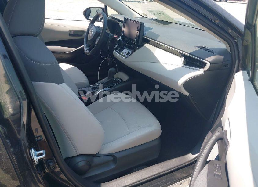 Photo 5 of 2022 Toyota Corolla HYBRID LE (VIN JTDEAMDE9NJ041681)