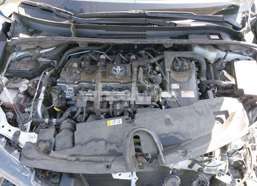 Photo 10 of 2021 Toyota Corolla HYBRID LE (VIN JTDEAMDEXMJ025424)