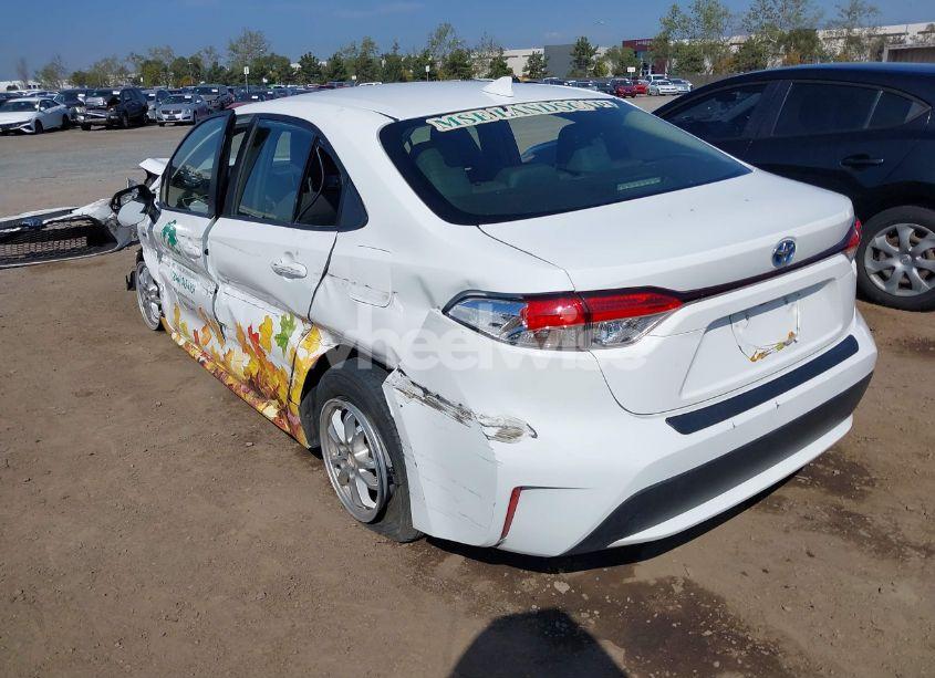 Photo 3 of 2021 Toyota Corolla HYBRID LE (VIN JTDEAMDEXMJ025424)