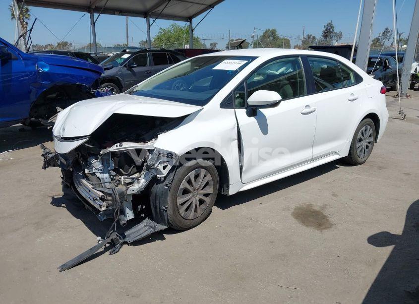 Photo 2 of 2022 Toyota Corolla HYBRID LE (VIN JTDEAMDEXNJ052897)