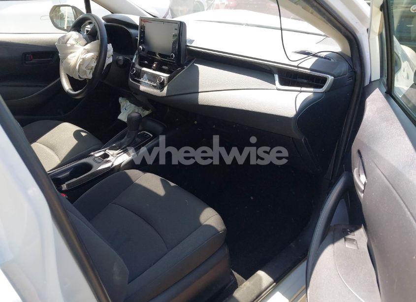 Photo 5 of 2022 Toyota Corolla HYBRID LE (VIN JTDEAMDEXNJ052897)