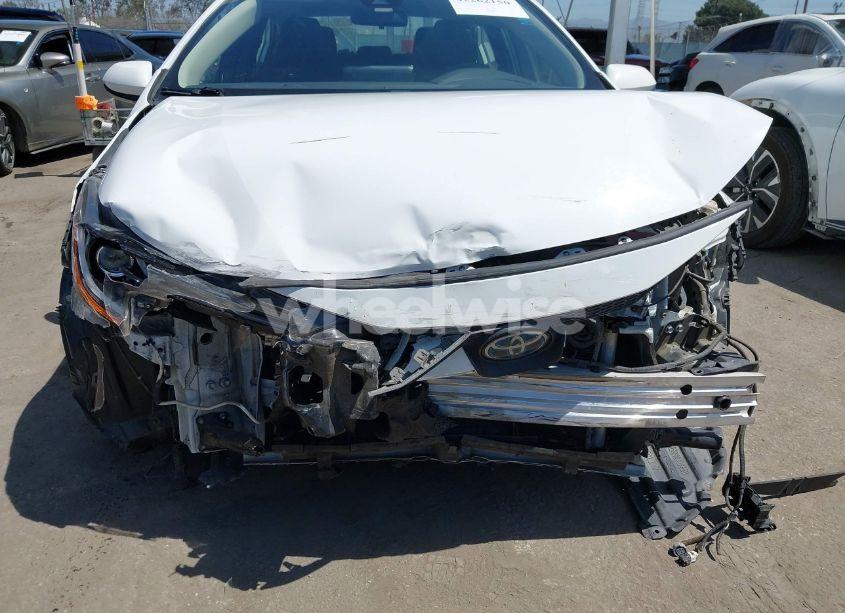 Photo 6 of 2022 Toyota Corolla HYBRID LE (VIN JTDEAMDEXNJ052897)