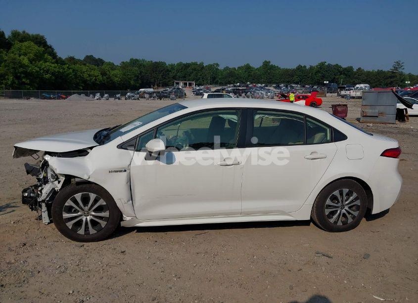 Photo 14 of 2020 Toyota Corolla HYBRID LE (VIN JTDEBRBE1LJ028370)