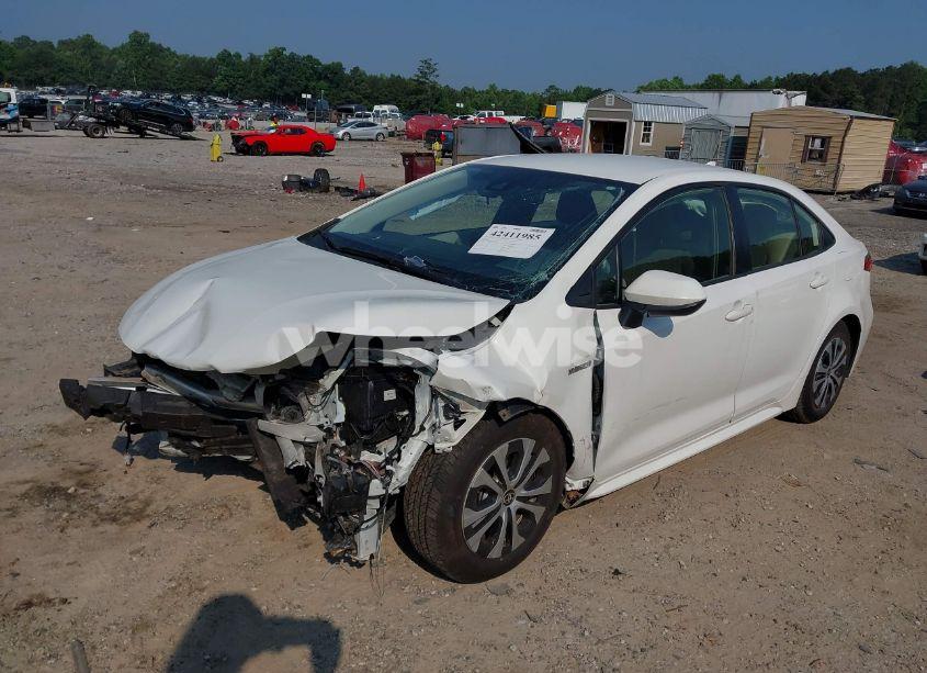 Photo 2 of 2020 Toyota Corolla HYBRID LE (VIN JTDEBRBE1LJ028370)