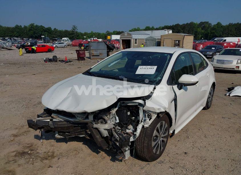 Photo 6 of 2020 Toyota Corolla HYBRID LE (VIN JTDEBRBE1LJ028370)