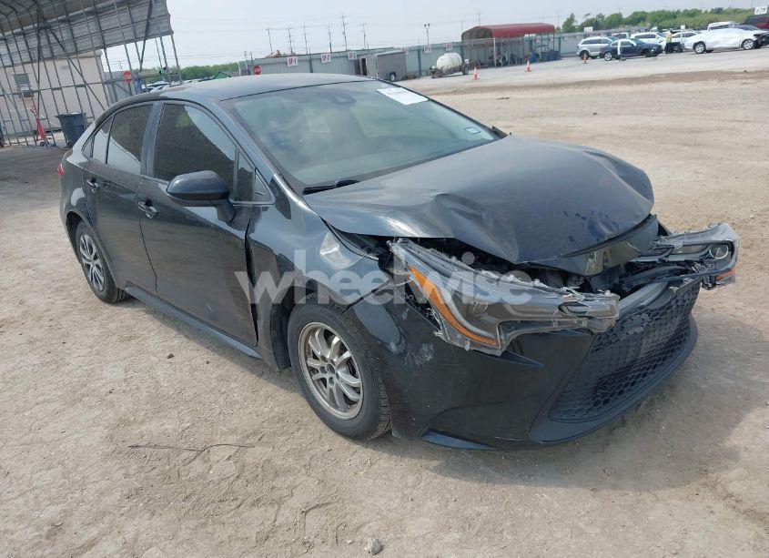2020 Toyota Corolla HYBRID LE (VIN JTDEBRBE4LJ024099) main photo