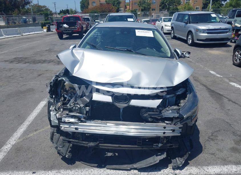 Photo 13 of 2020 Toyota Corolla HYBRID LE (VIN JTDEBRBE6LJ010706)