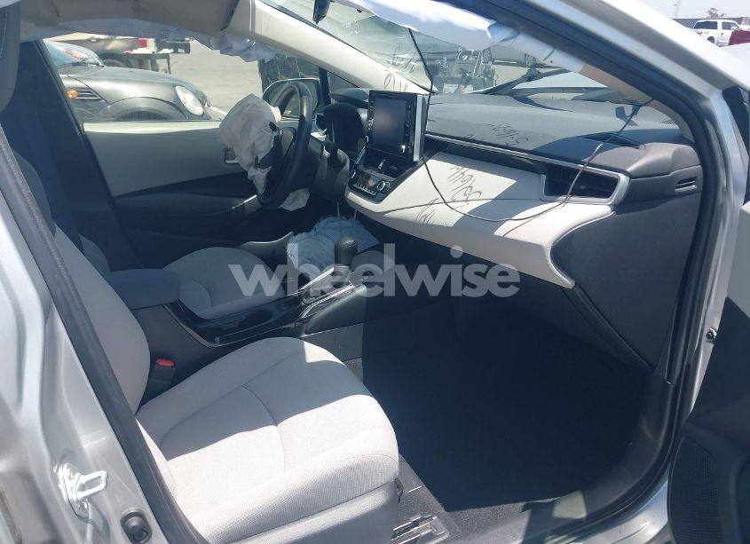 Photo 5 of 2020 Toyota Corolla HYBRID LE (VIN JTDEBRBE6LJ010706)